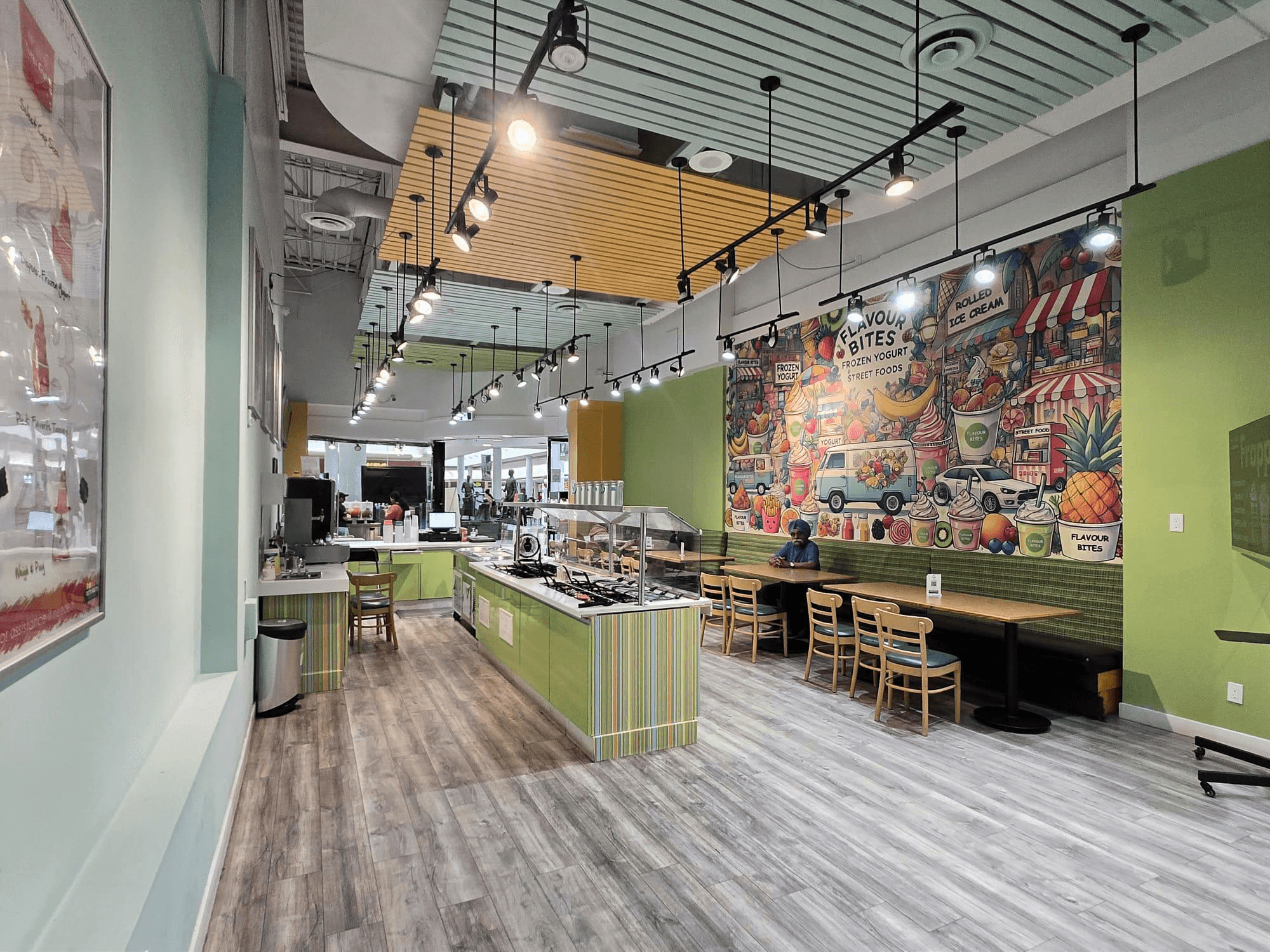 Flavour Bites operating dessert café in Canada
